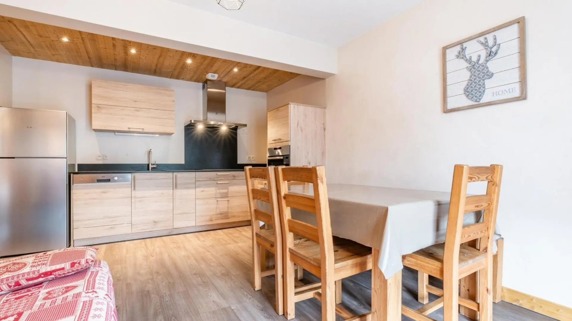 Appartement Au Centre Des Gets, Proche Pistes, Balcon, 5 Pers, Equipements Modernes - Fr-1-671-24 Les Gets